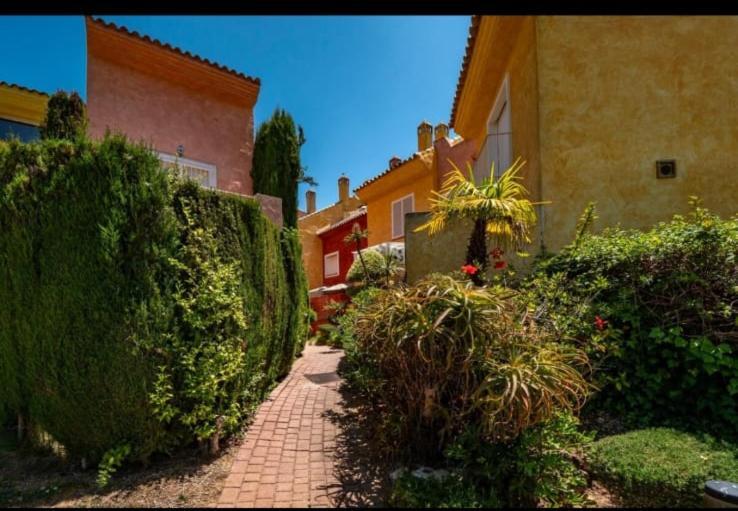 Casa Adosada En Islantilla, 3 Dormitorios,A 400 M De La Playa Exterior foto